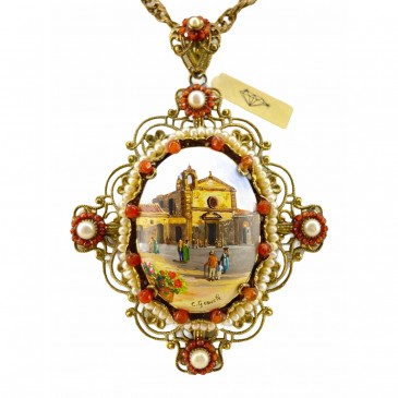 Collana Piazza R Margherita