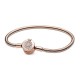 Bracciale Pandora Moments scintillante con maglia snake e O coronata