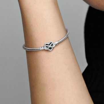 BRACCIALE CON CHISURA CUORE INFINITO PIETRE LUMINOSE
