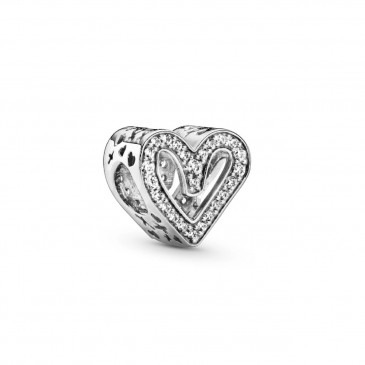 Charm con cuore scintillante