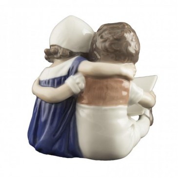 BAMBINI CHE LEGGONO 10 CM