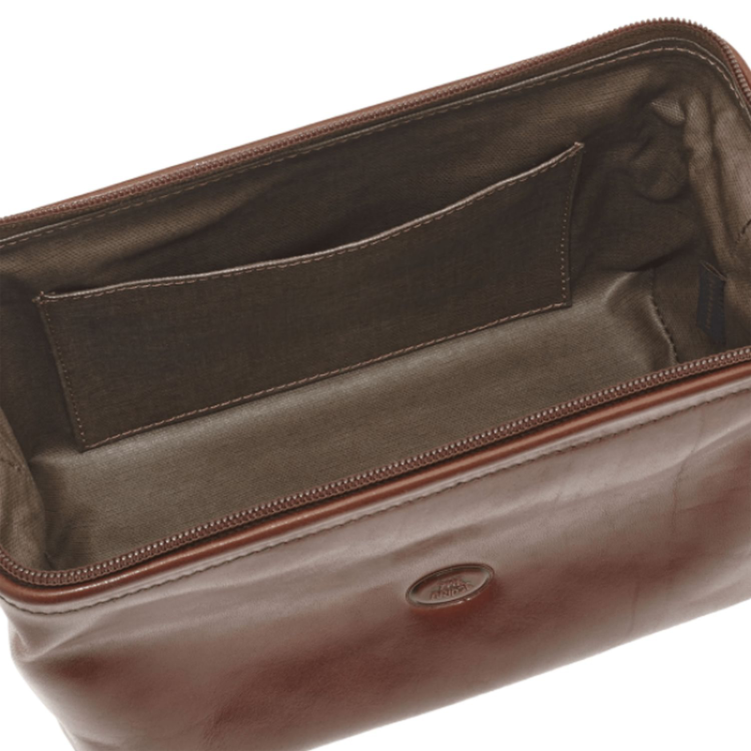 NECESSAIRE