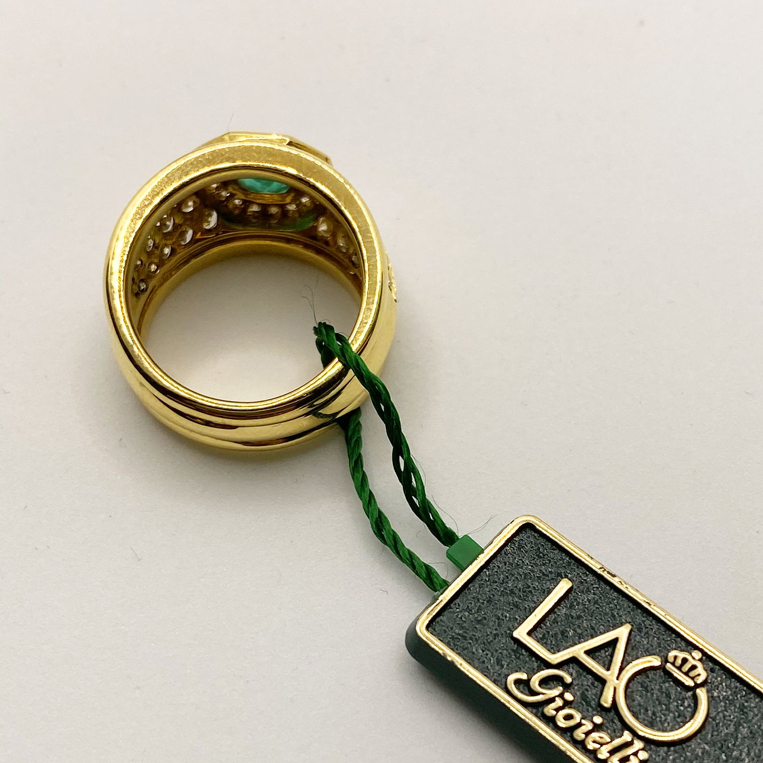 Anello donna brillanti e smeraldi