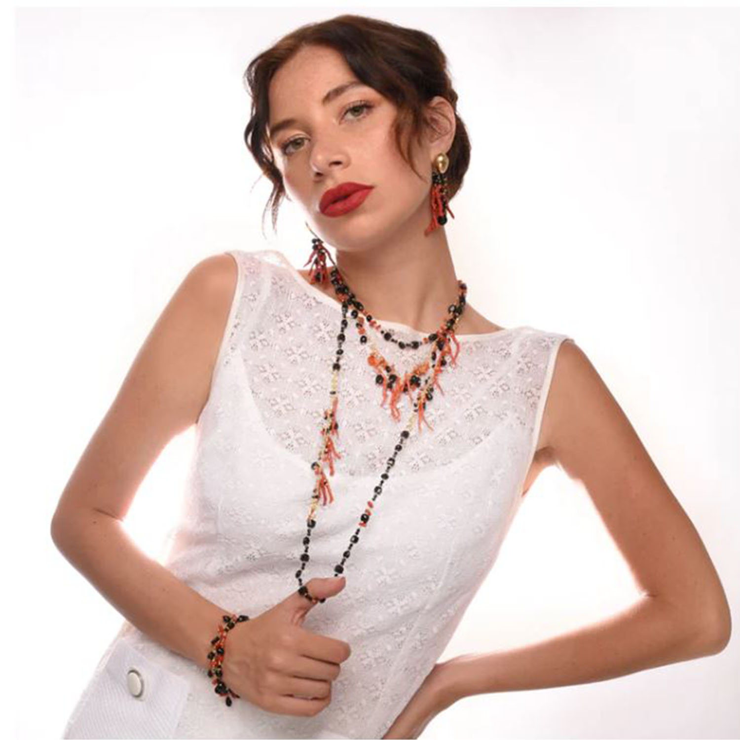 COLLANA URSULA LUNGA FRANGE CORALLO ONICE SPINELLO