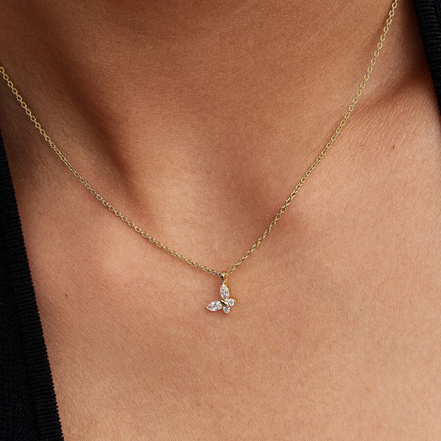 COLLANA FARFALLA LUMINOSA