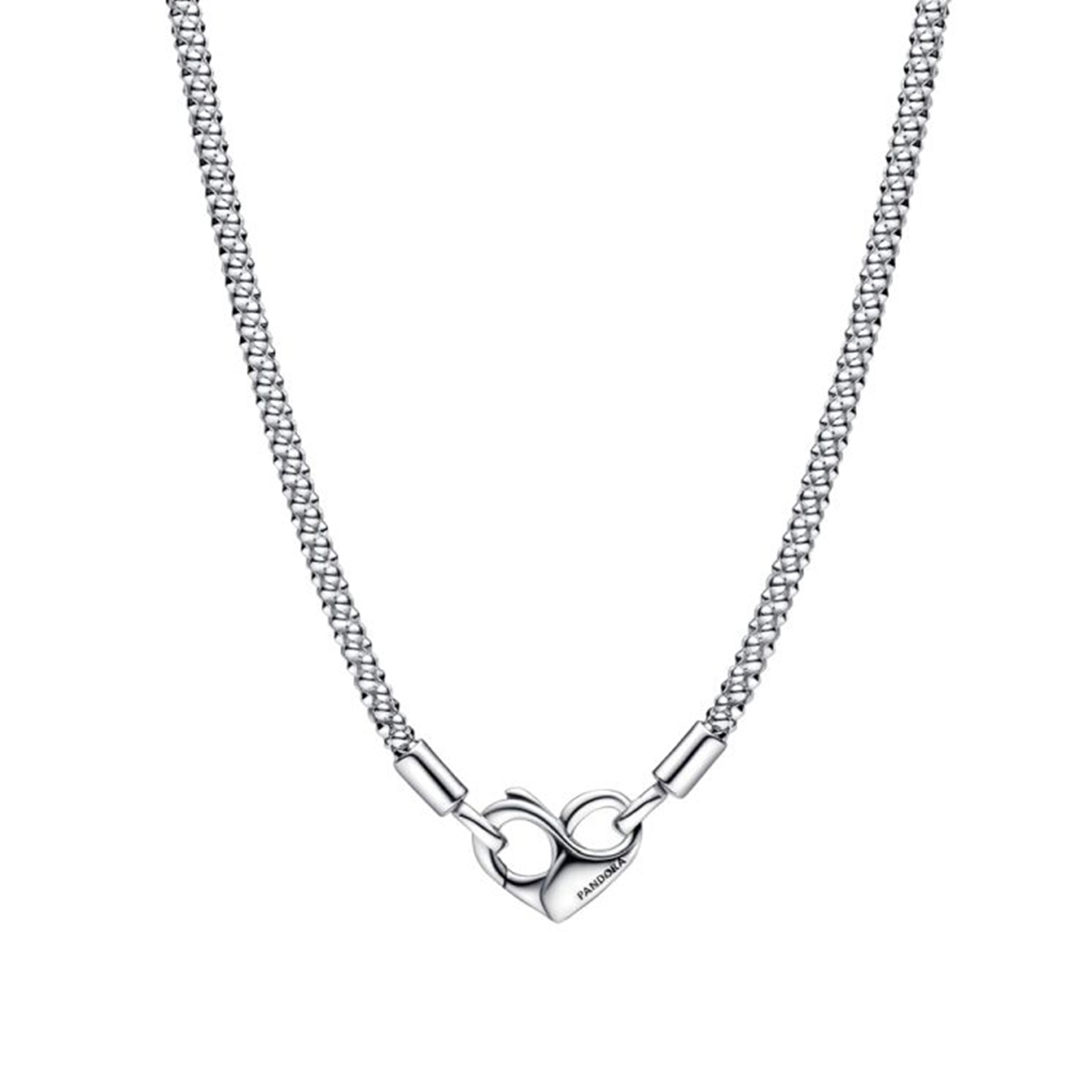 COLLANA MAGLIA GEOMETRICA CON CHIUSURA A CUORE