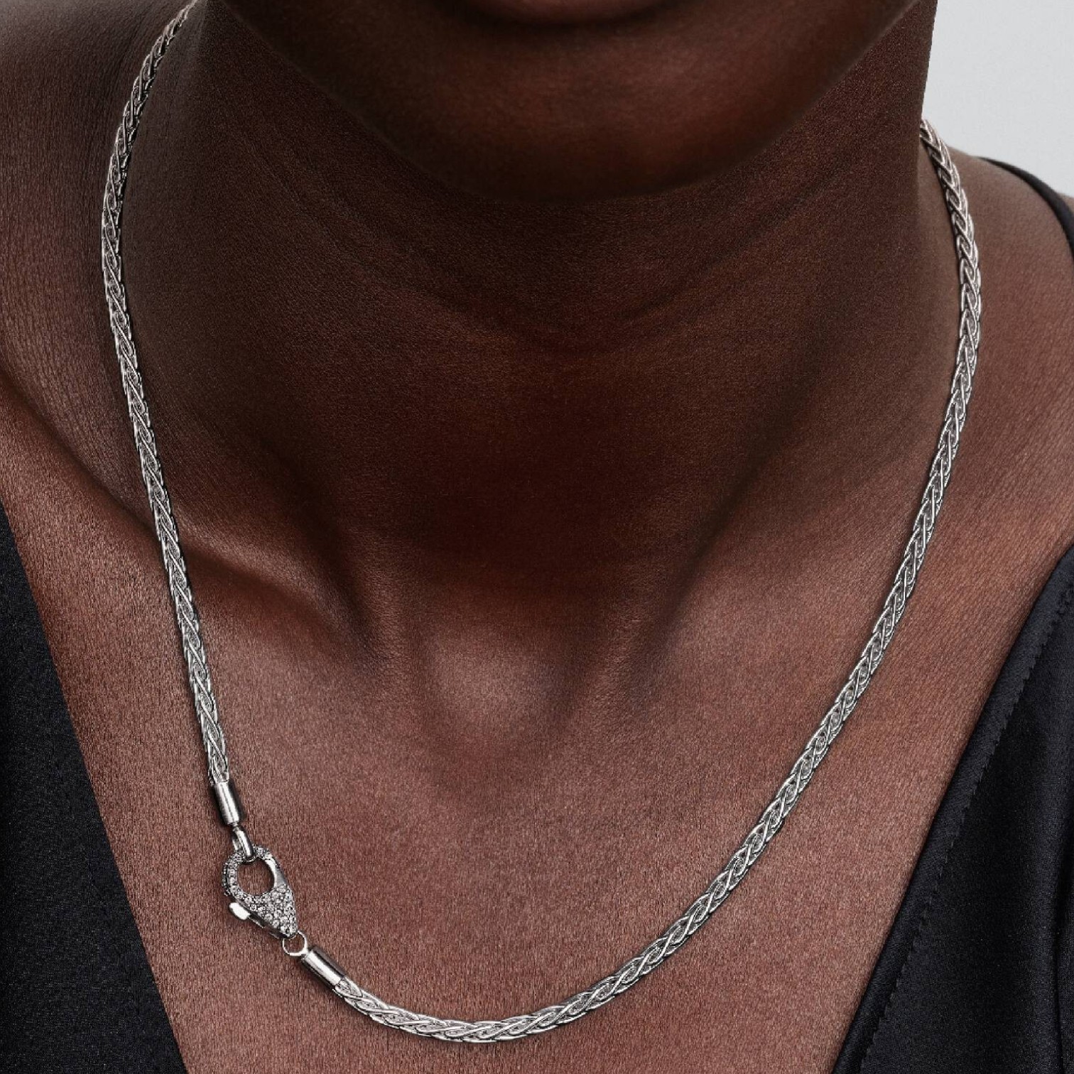 COLLANA MAGLIA CODA DI VOLPE CON CHIUSURA PAVE