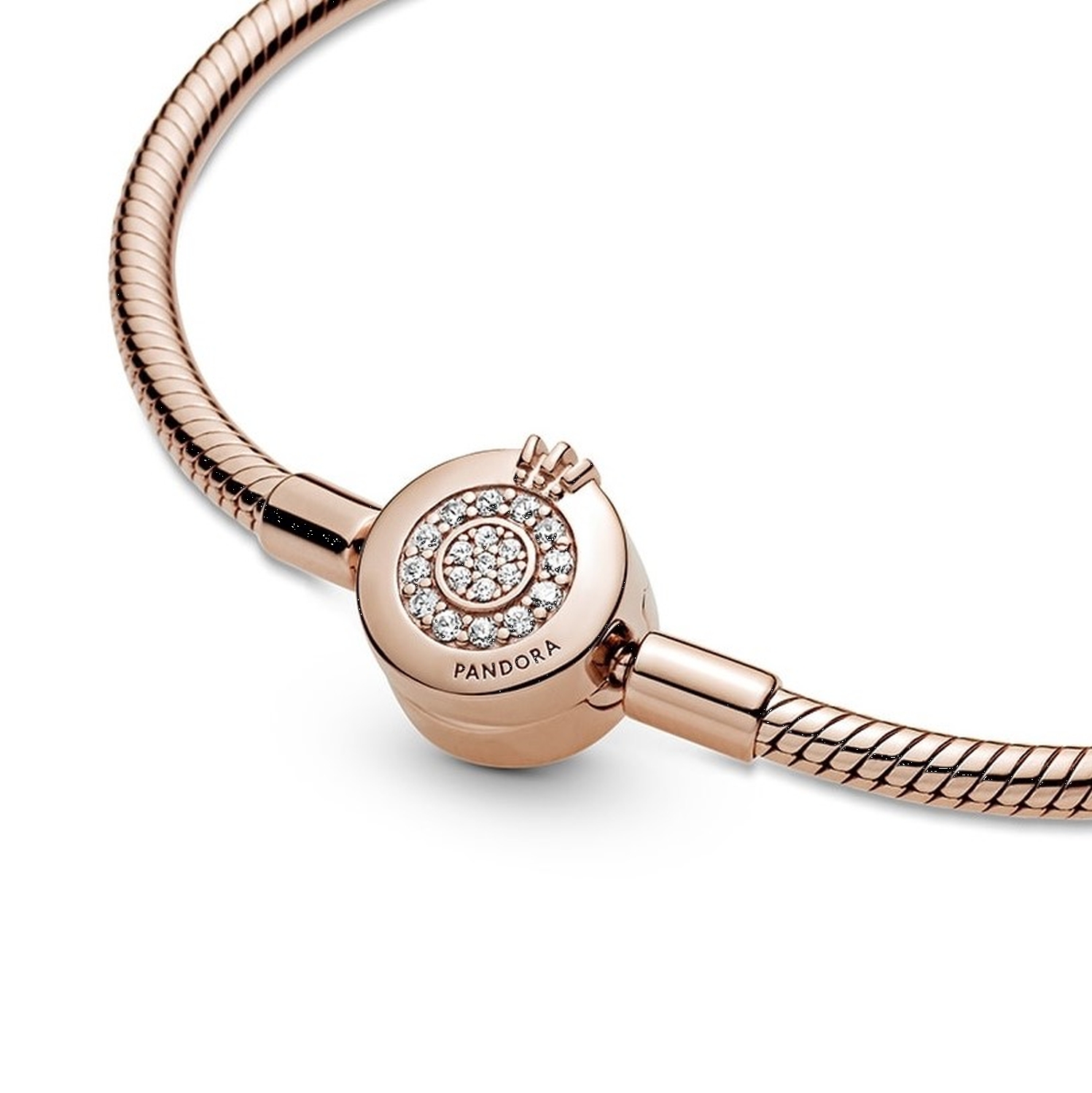 Bracciale Pandora Moments scintillante con maglia snake e O coronata