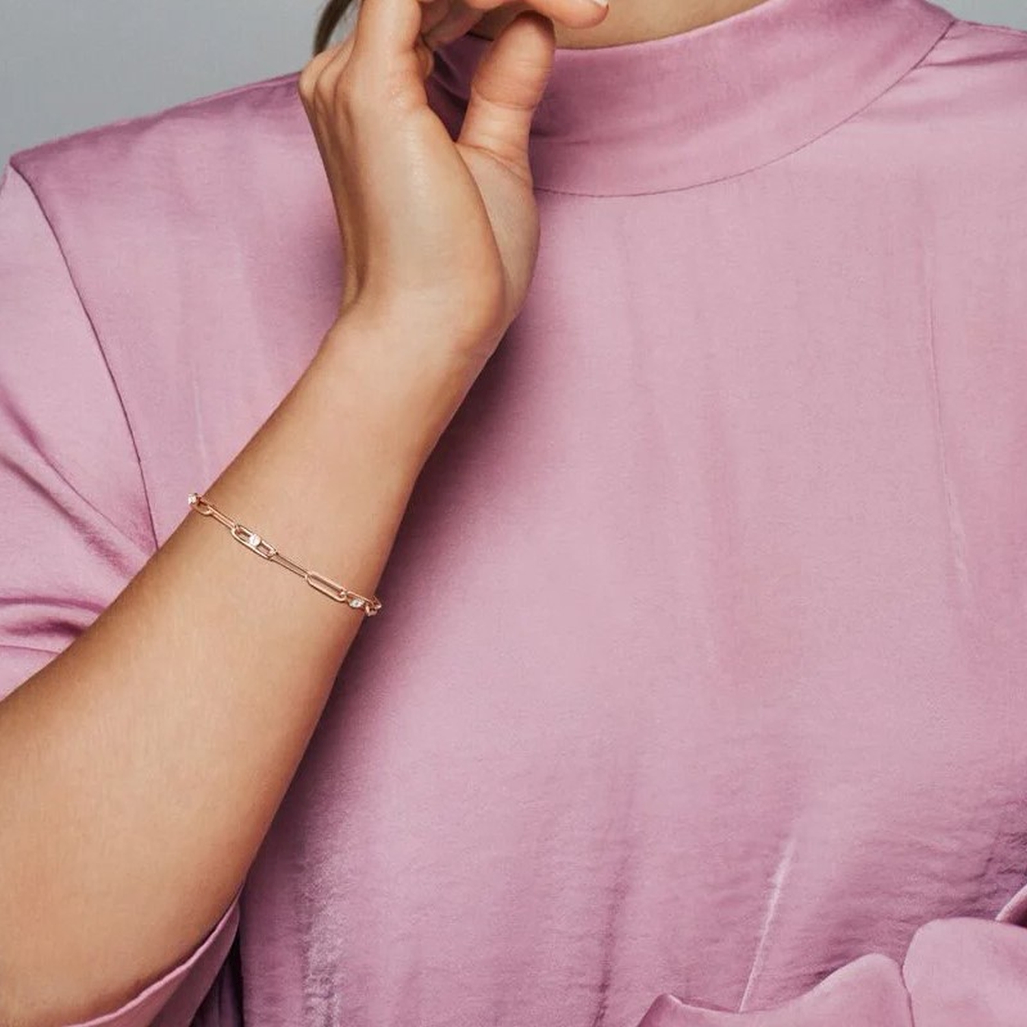 Bracciale a catena con pietre