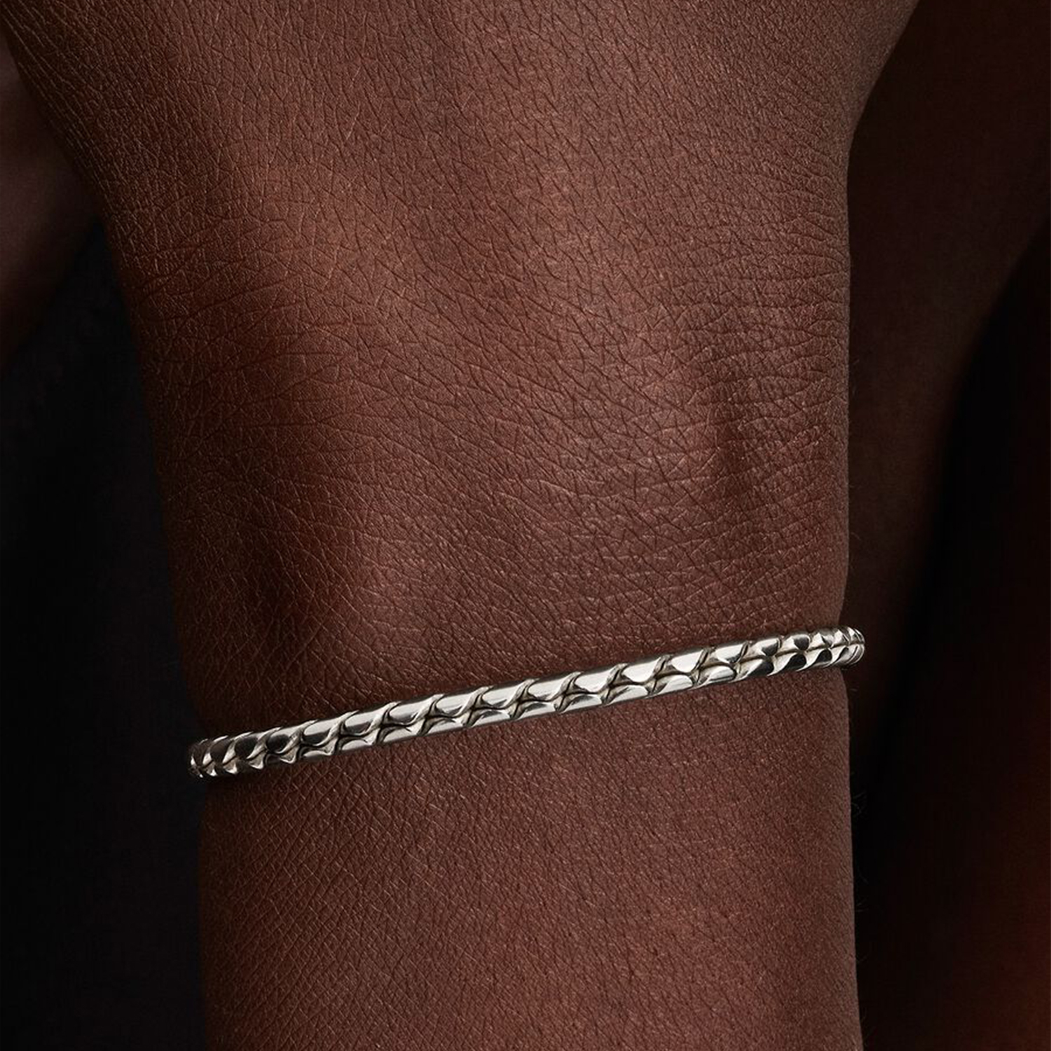 BRACCIALE MAGLIA SPIGA CON CHIUSURA A SFERA