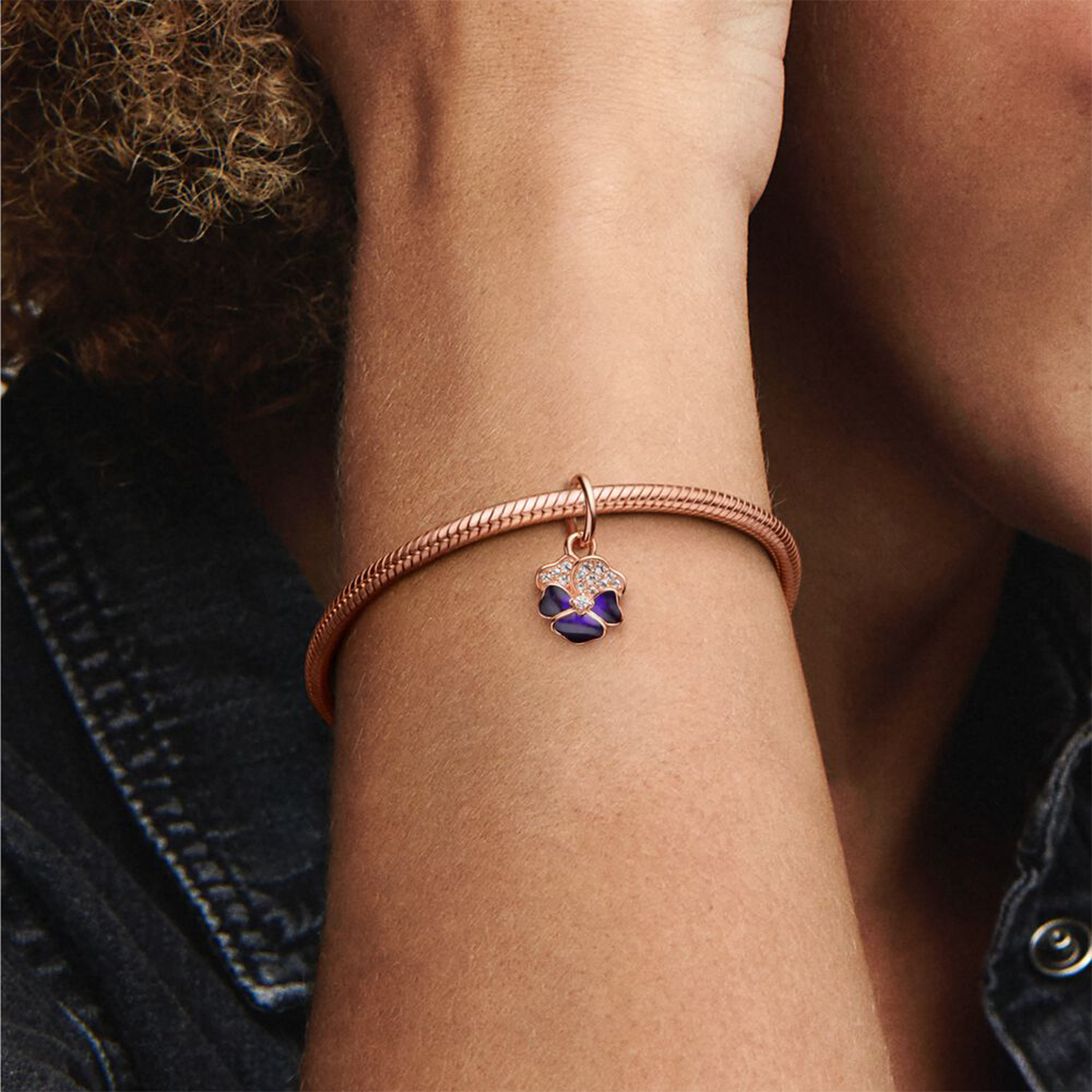 PENDENTE VIOLA DEL PENSIERO LUMINOSA